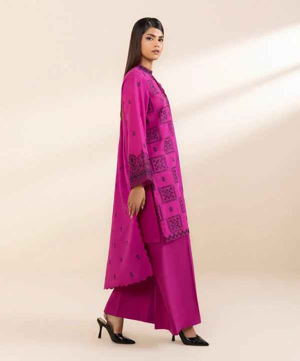 3 Piece - Embroidered Karandi Suit