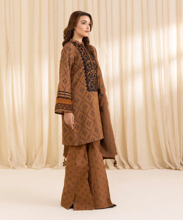 3 Piece - Embroidered Jacquard Suit