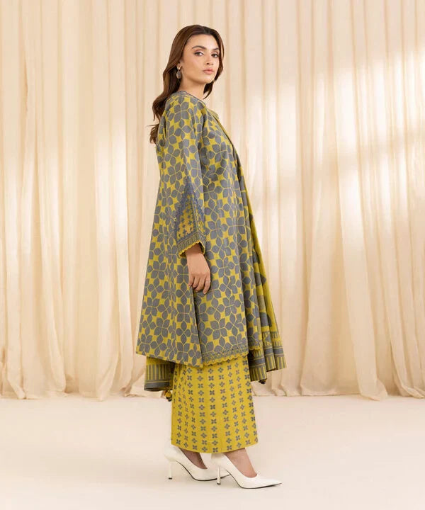 3 Piece - Embroidered Jacquard Suit