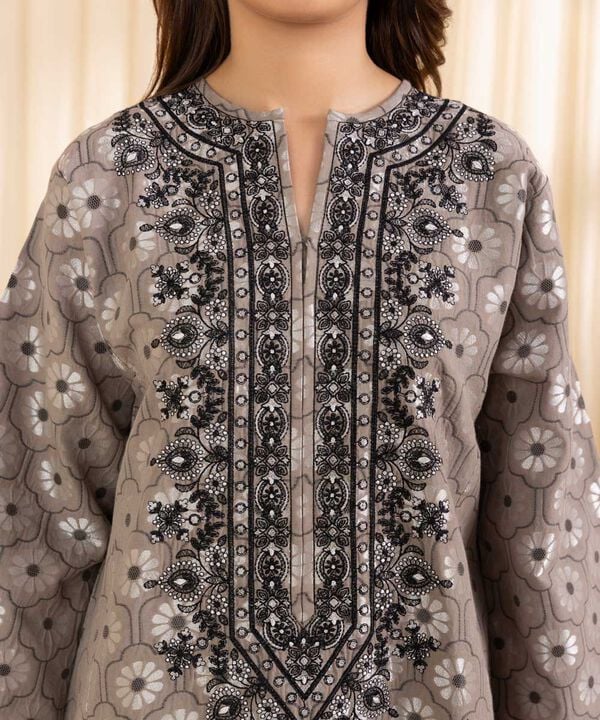 3 Piece - Embroidered Jacquard Suit