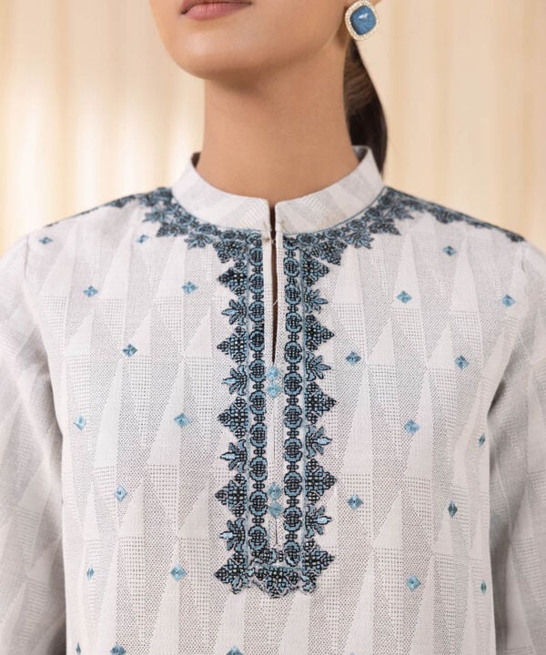 3 Piece - Embroidered Jacquard Suit