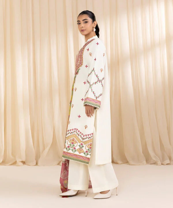 3 Piece - Embroidered Karandi Suit