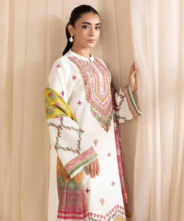 3 Piece - Embroidered Karandi Suit