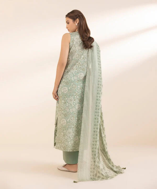 3 Piece - Embroidered Lawn Suit