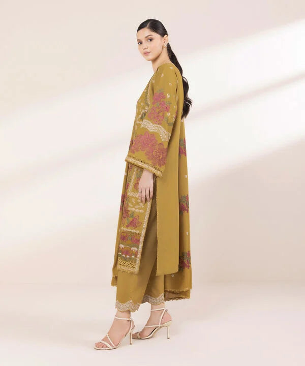 3 Piece - Embroidered Karandi Suit